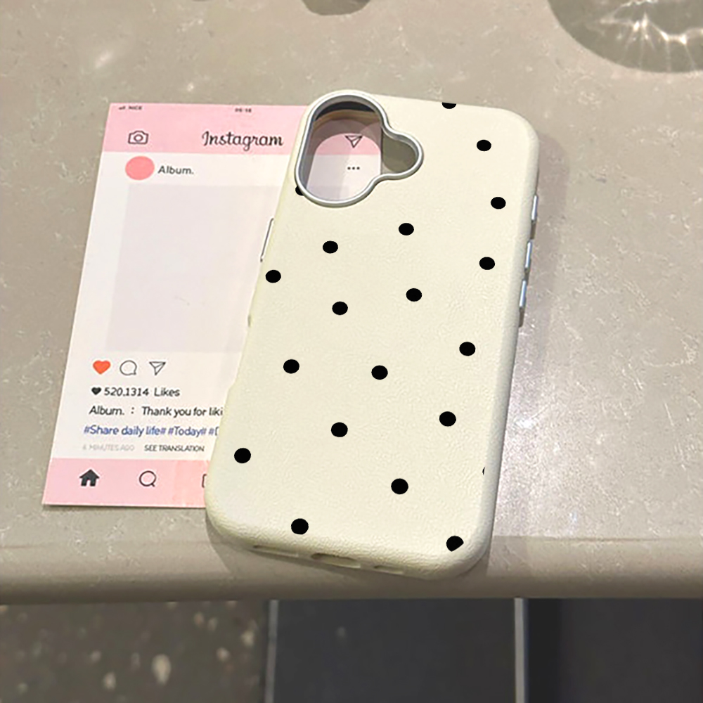 Minimalist Black Polka Dot  Ph - Phone Cases Black recensie en prijs
